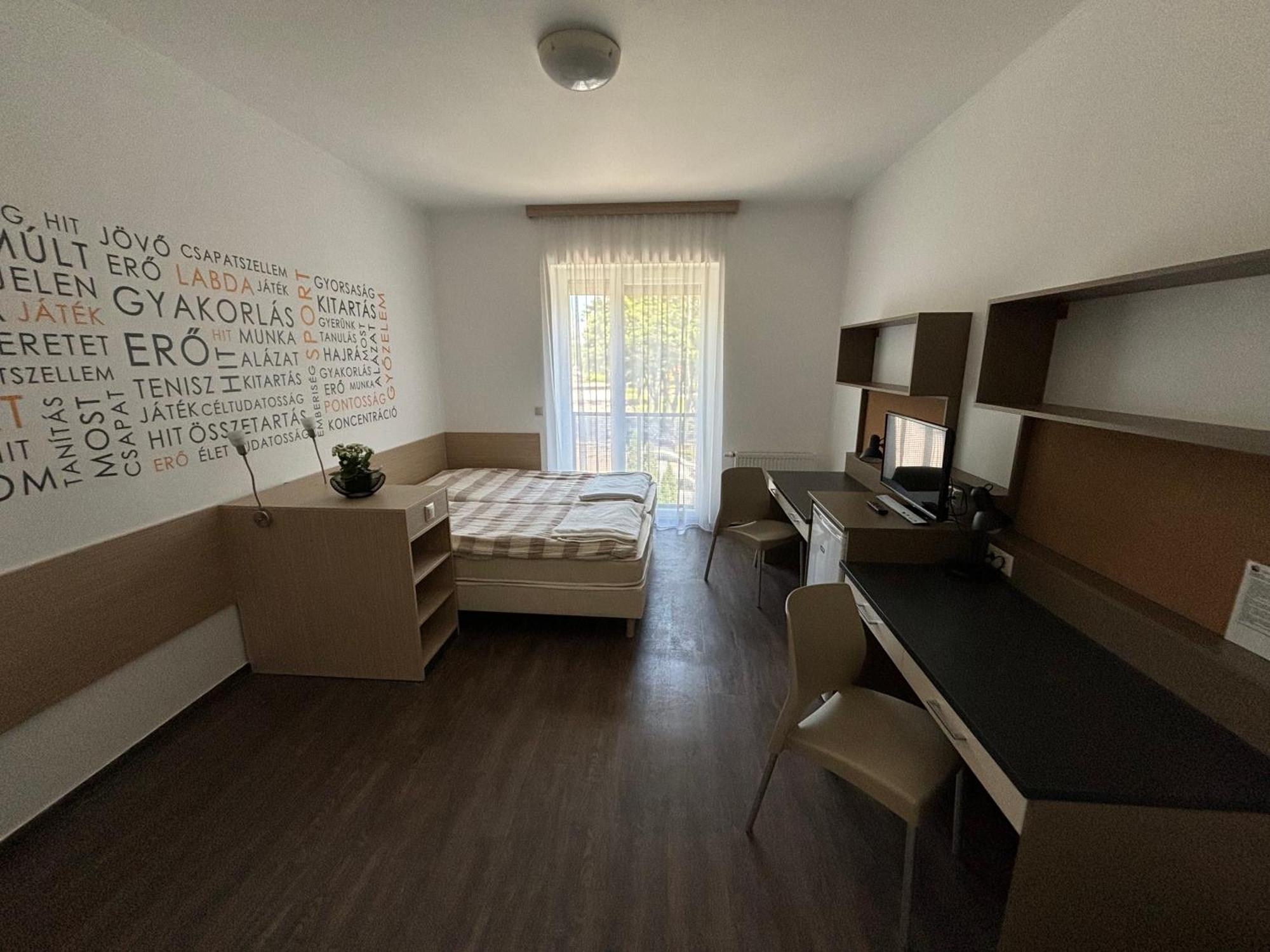 Skc Siofok Aparthotel Екстериор снимка