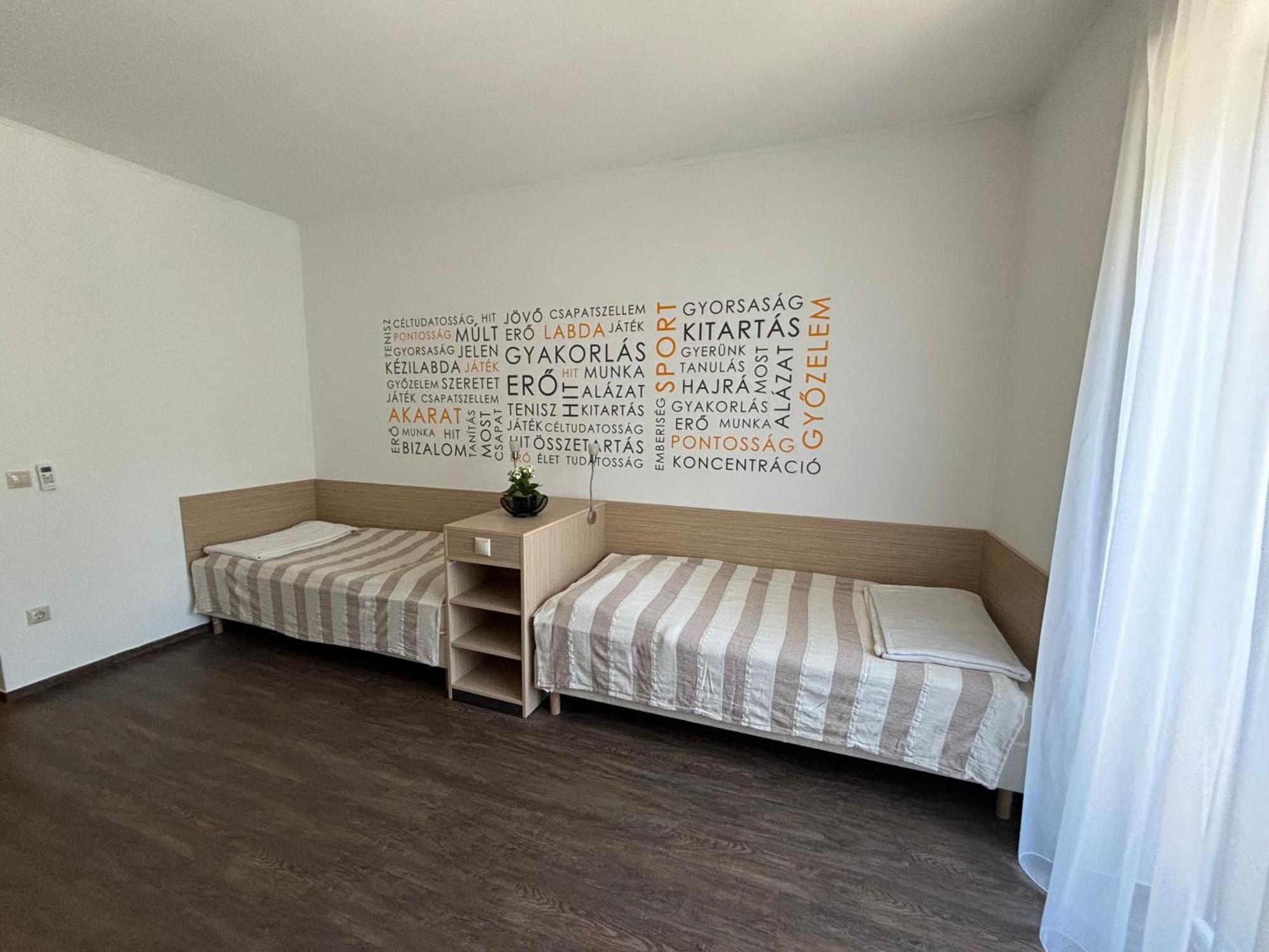 Skc Siofok Aparthotel Екстериор снимка