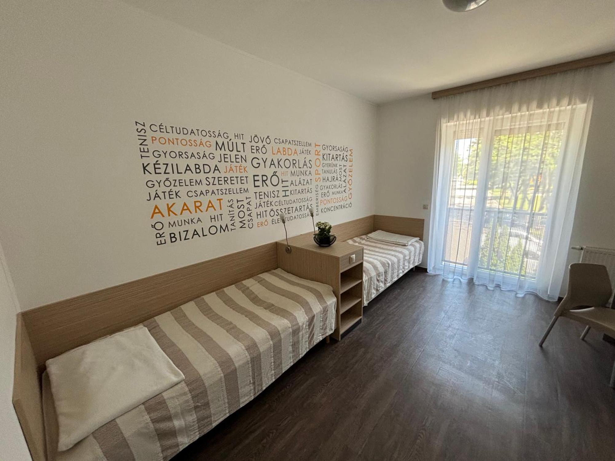 Skc Siofok Aparthotel Екстериор снимка