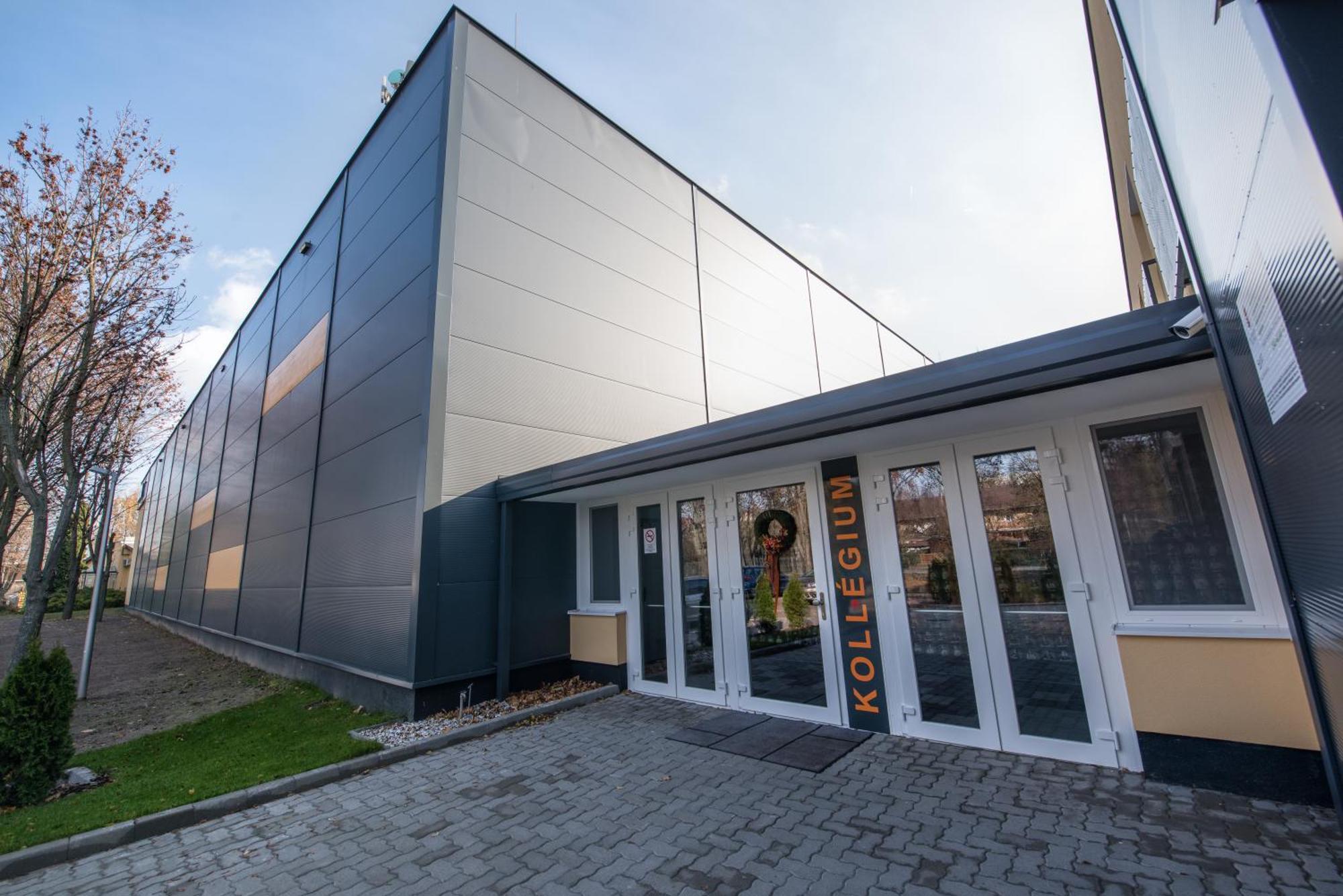 Skc Siofok Aparthotel Екстериор снимка